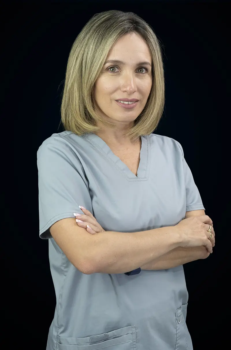 Lilian Acosta, odontóloga general y ortodoncista en Clínicas Sanium de Plaza del Altozano, Albacete